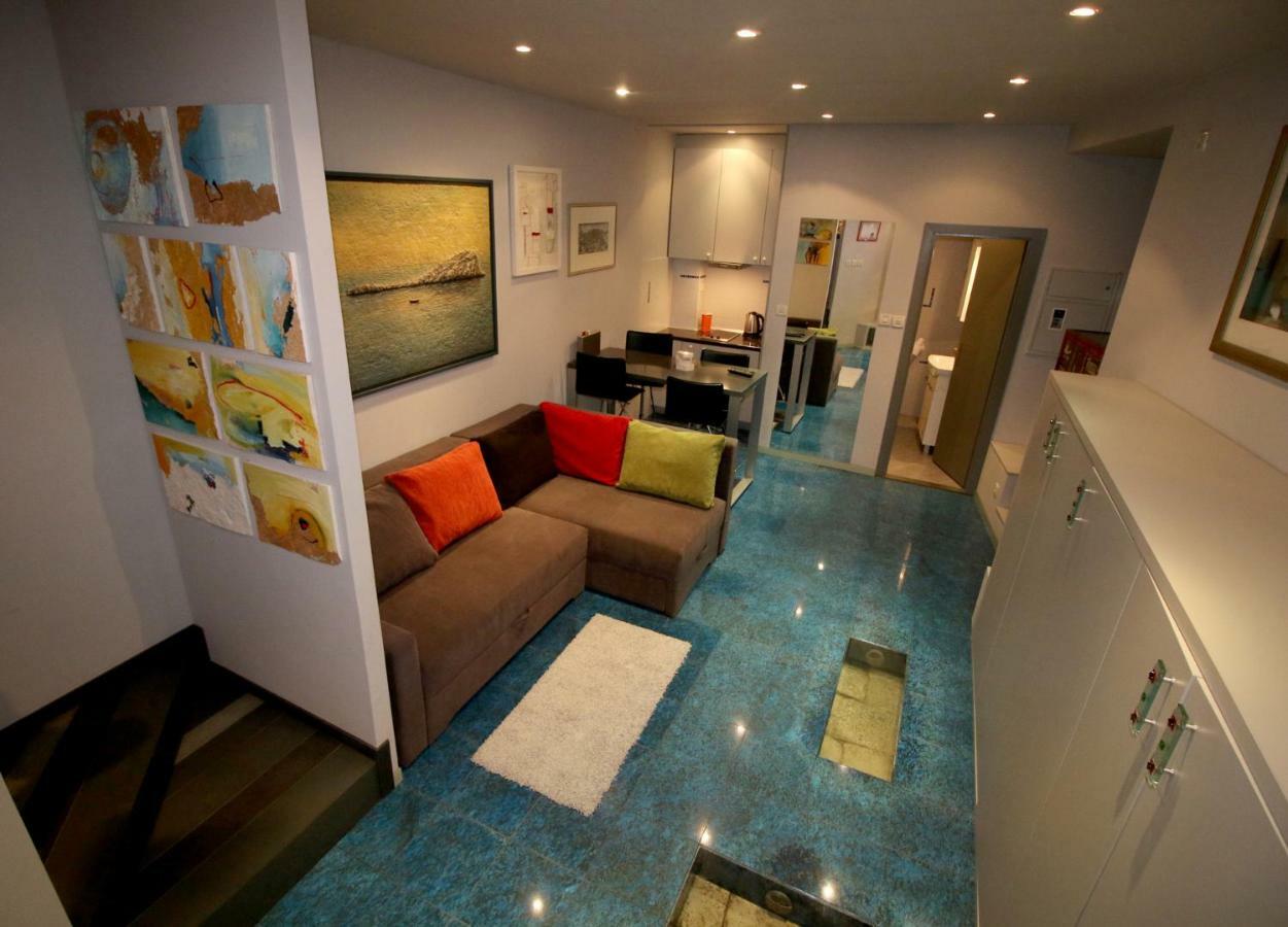 Studio Apartment Art Split Exterior foto